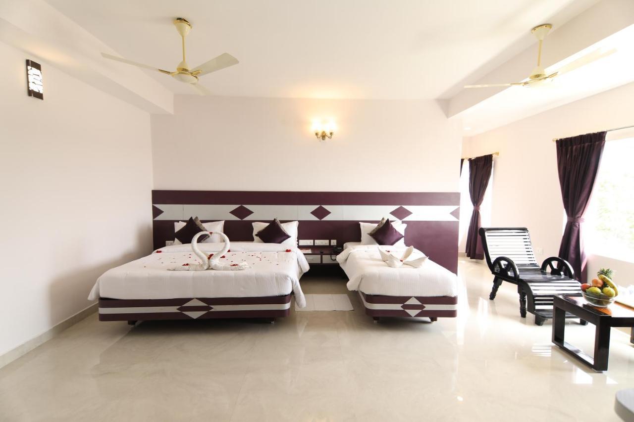 Sri Gnana Vedha Beach Residency Velankanni Exterior photo