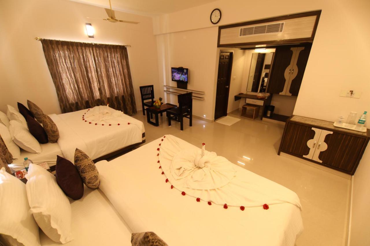 Sri Gnana Vedha Beach Residency Velankanni Exterior photo