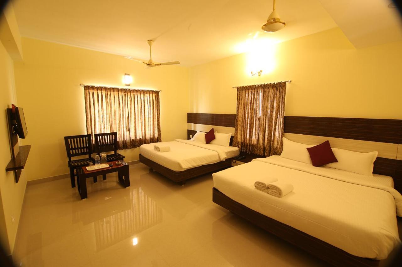 Sri Gnana Vedha Beach Residency Velankanni Exterior photo