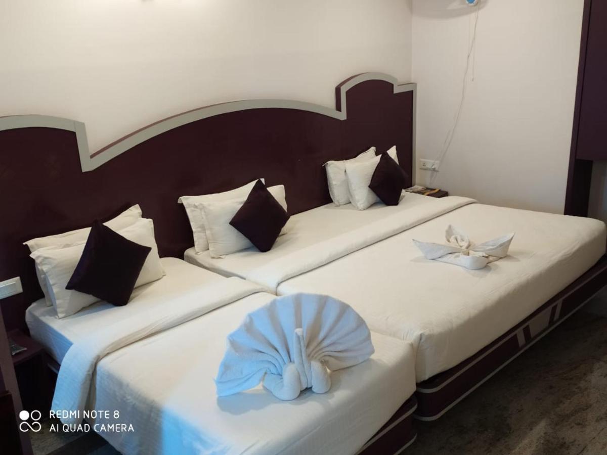Sri Gnana Vedha Beach Residency Velankanni Exterior photo